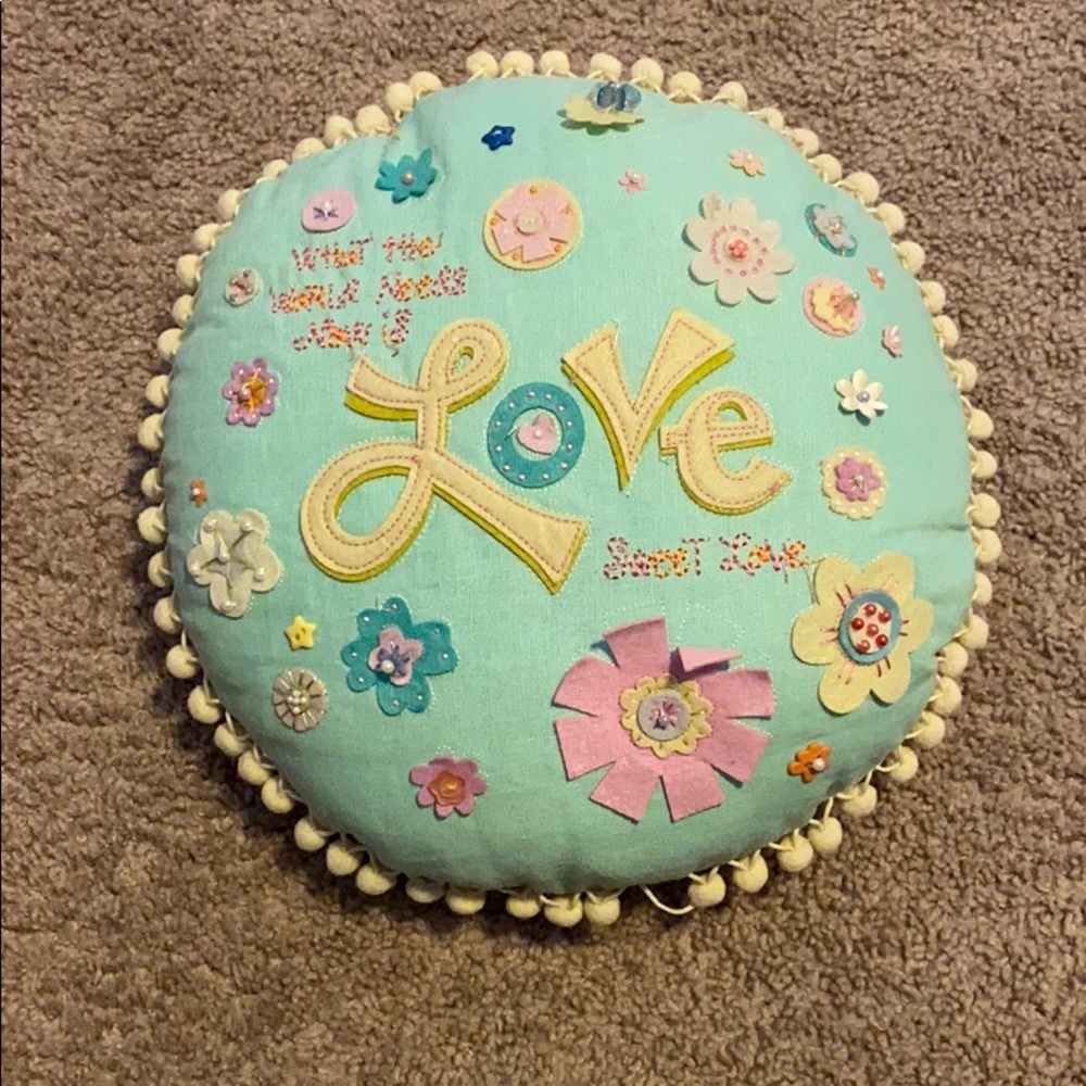 super cute decorative pillow